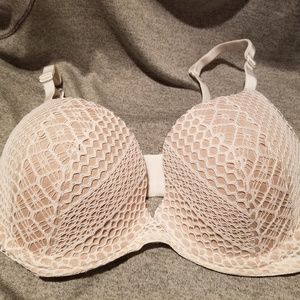 Victoria Secret 36DD Very Sexy Lightly Lined Bra